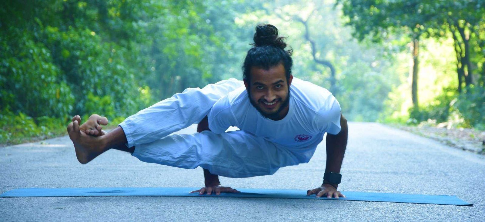 yoga-retreat-in-rishikesh-india